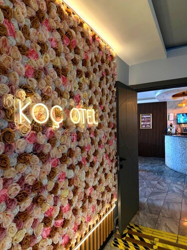 Koc Hotel