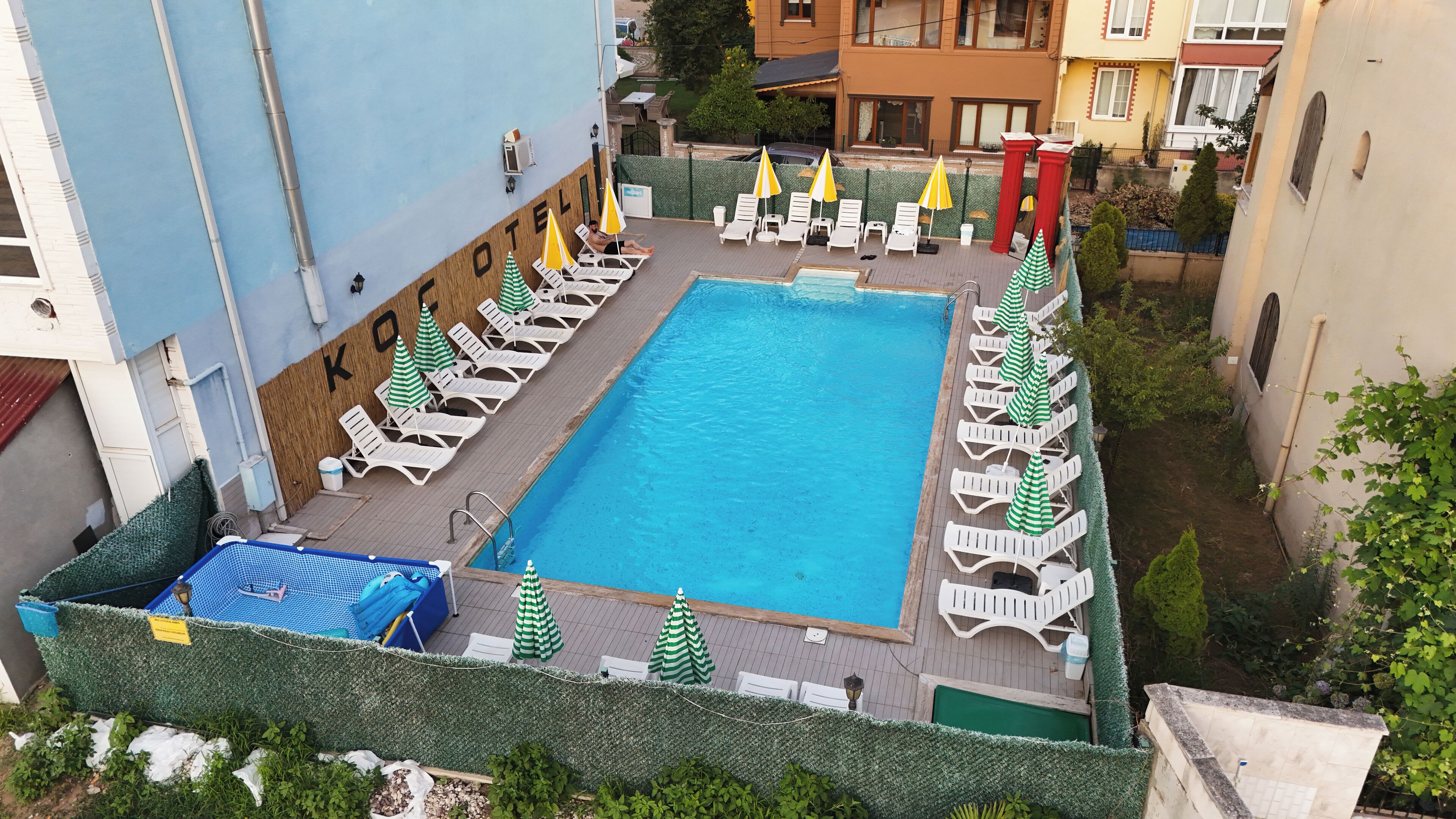 seasonal outdoor pool, open 10:00 am to 6:30 pm, pool umbrellas