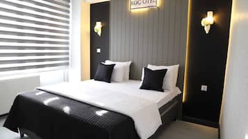 Standard Double Room, Balcony | Minibar, in-room safe, individually decorated, individually furnished