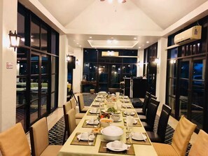 Breakfast, lunch, dinner served; Thai cuisine, garden views
