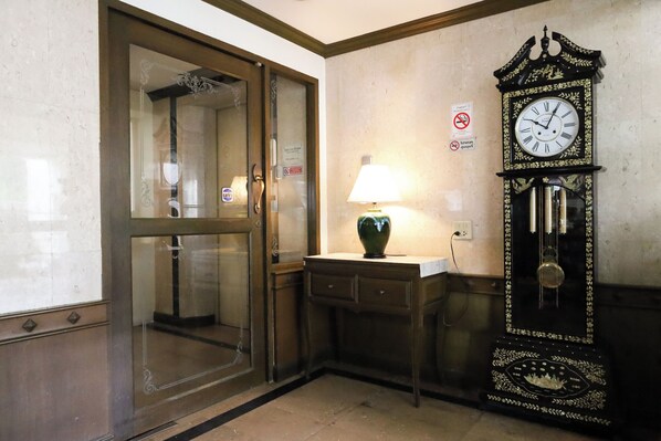 Reception - Phawana Sweet Hotel (Bangkok)