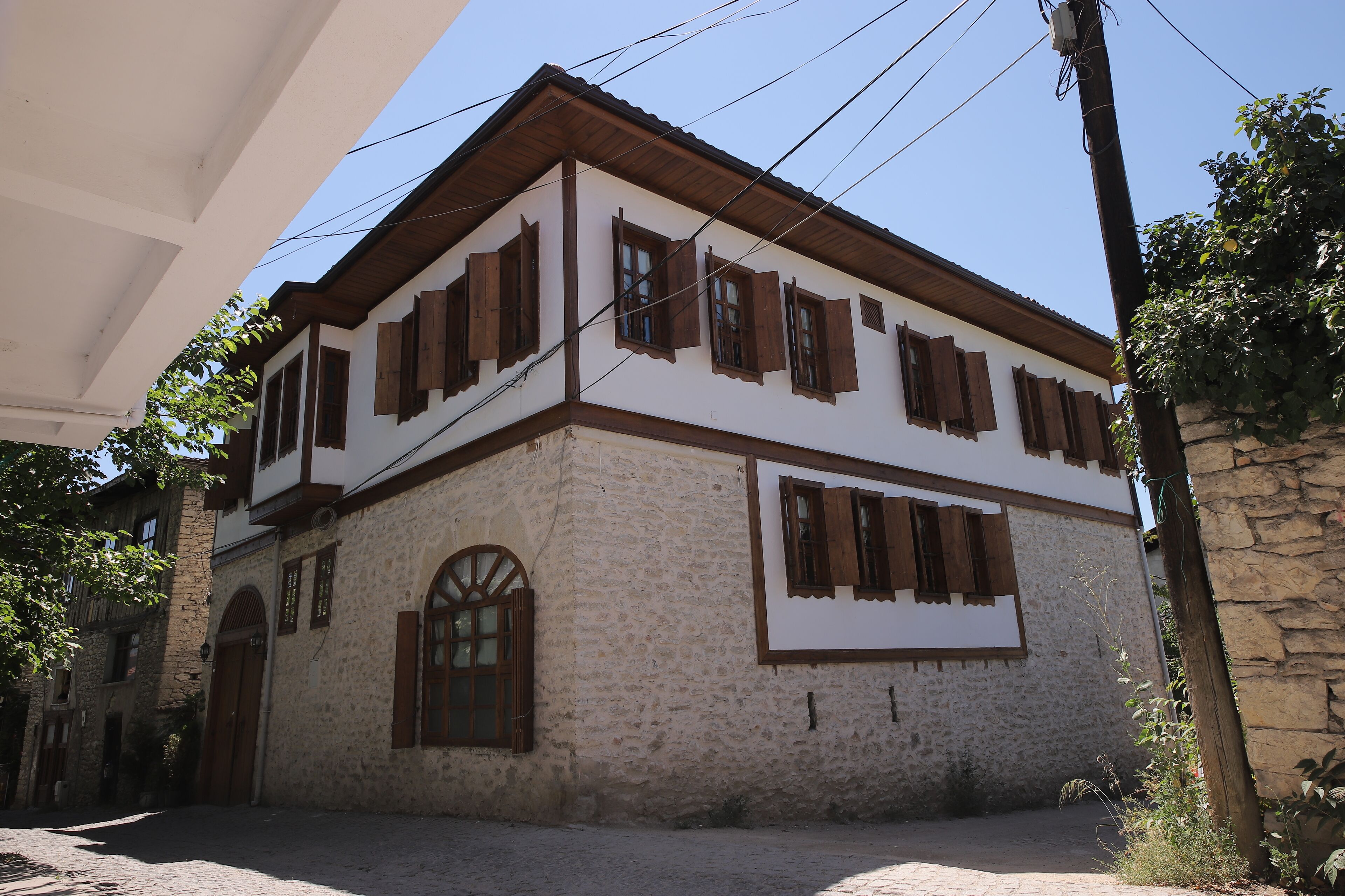 superior room | 1 bedroom, desk, iron/ironing board, free wifi