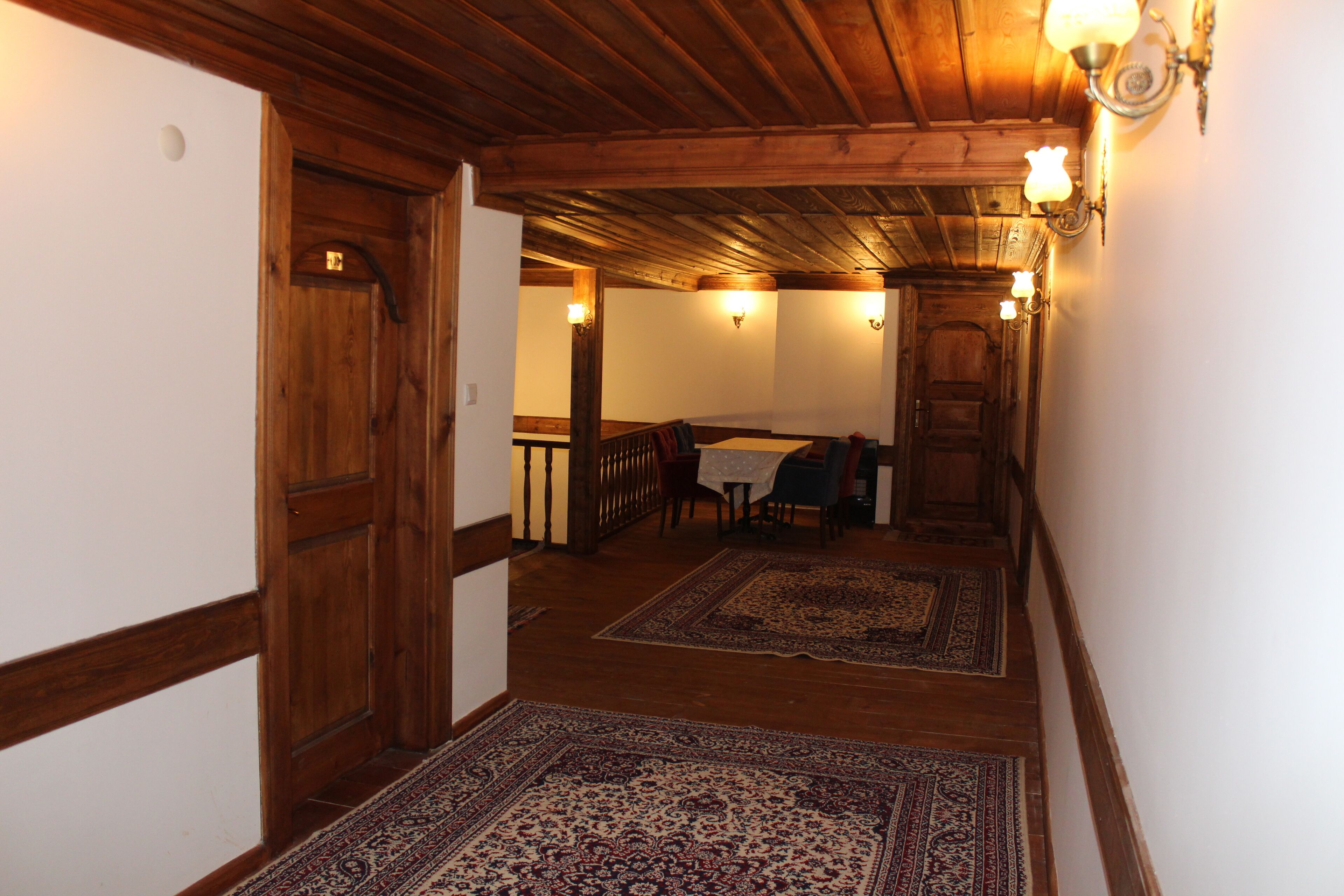 82-cm led tv with satellite channels, tv