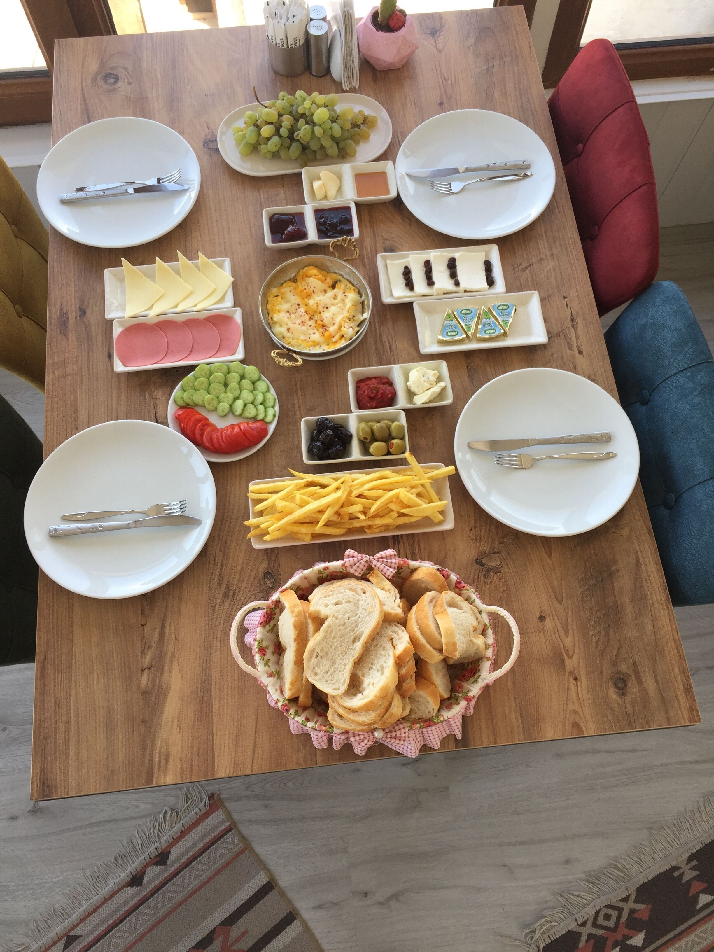 free continental breakfast