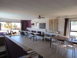 Area sarapan