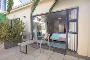 Kamar Double Mewah | Teras/patio