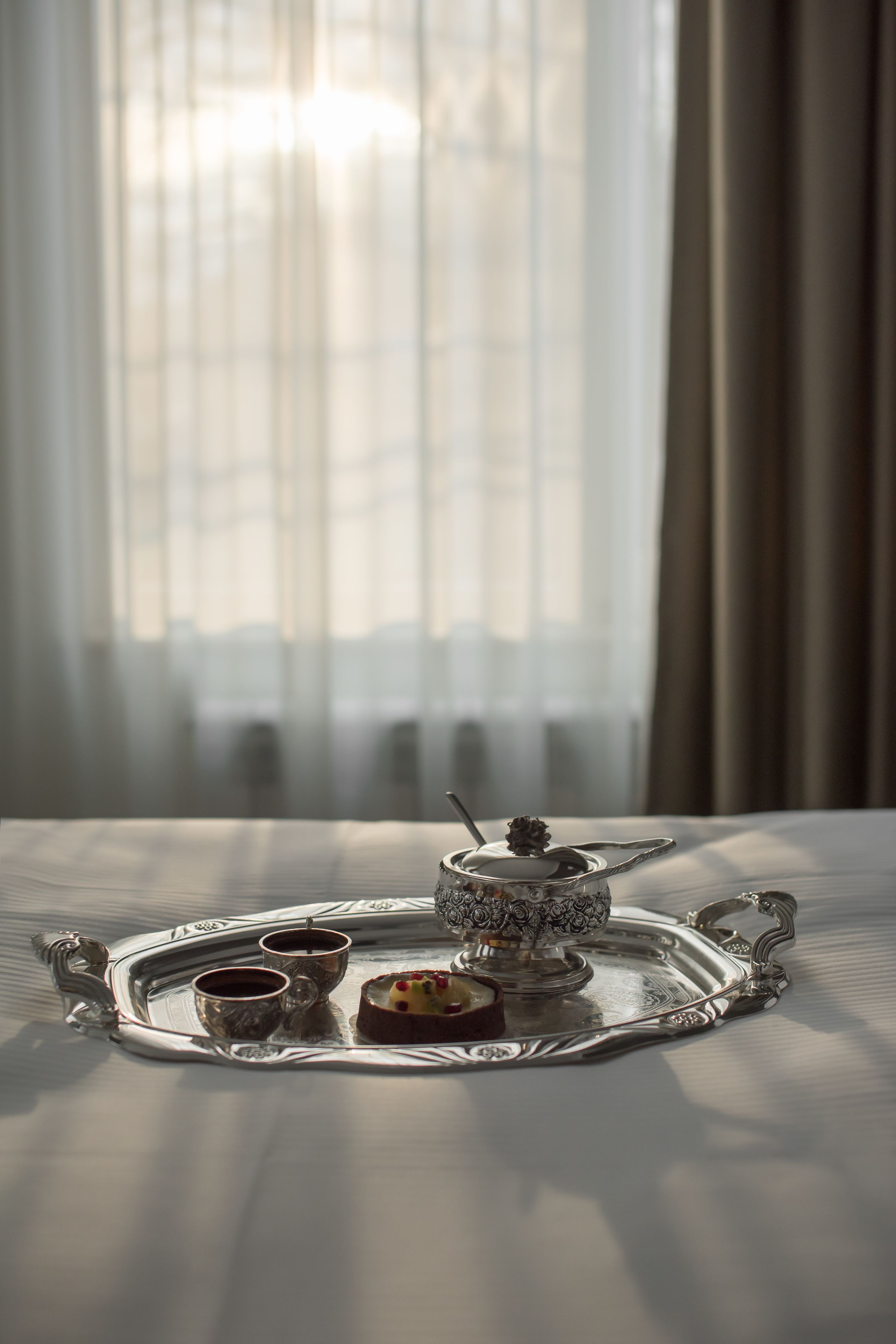 deluxe room, 1 king bed | minibar, in-room safe, soundproofing, free wifi