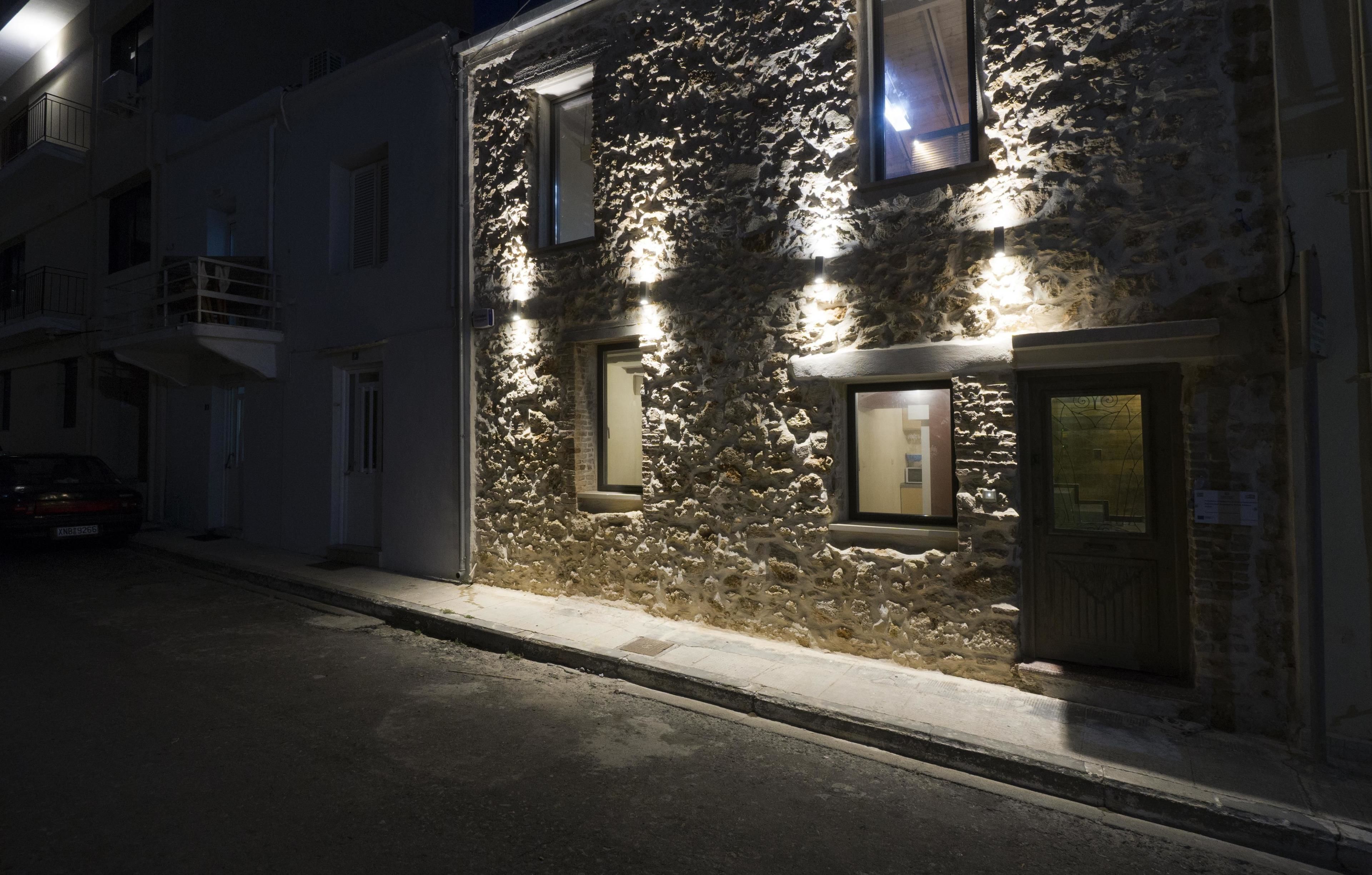 Photo - Evans House II