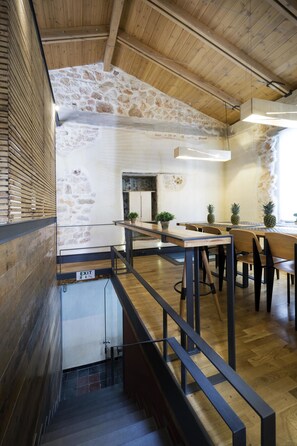 City Studio, Terrace (First Floor) | In-room dining - Evans House (Chania)