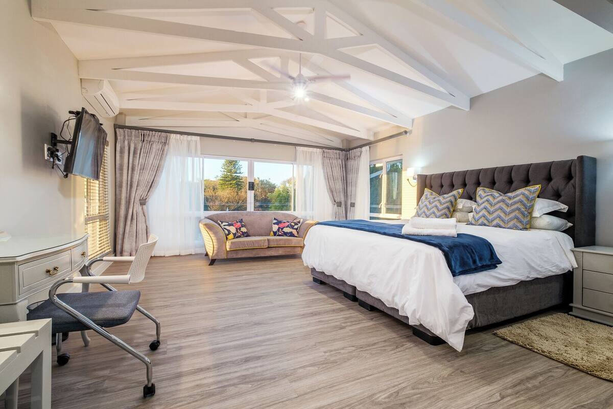 Superior Double Room | 1 bedroom, Egyptian cotton sheets, premium bedding, pillowtop beds