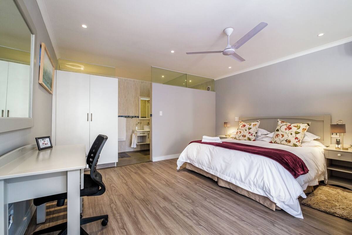 Deluxe Double Room, 1 Bedroom, Garden View | 1 bedroom, Egyptian cotton sheets, premium bedding, pillowtop beds