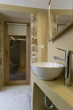 Villa, Sea View | Bathroom sink - Evans House II (Chania)