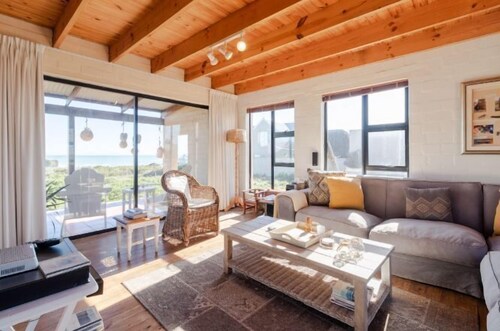  West Coast Seaside Getaway