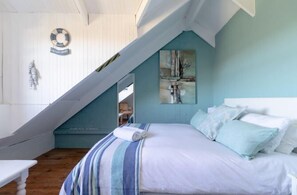 Comfort House, Multiple Bedrooms, Ocean View, Beachfront
