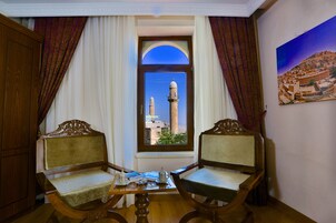 Deluxe Room, 1 Double Bed | Living area | LCD TV