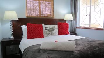 Stuga Comfort - 1 sovrum | Arbetsyta för laptop, strykjärn/strykbräda, gratis wi-fi och sängkläder