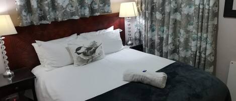 Cottage Comfort, 1 kamar tidur | Ruang kerja ramah laptop, setrika/meja setrika, dan Wi-Fi gratis