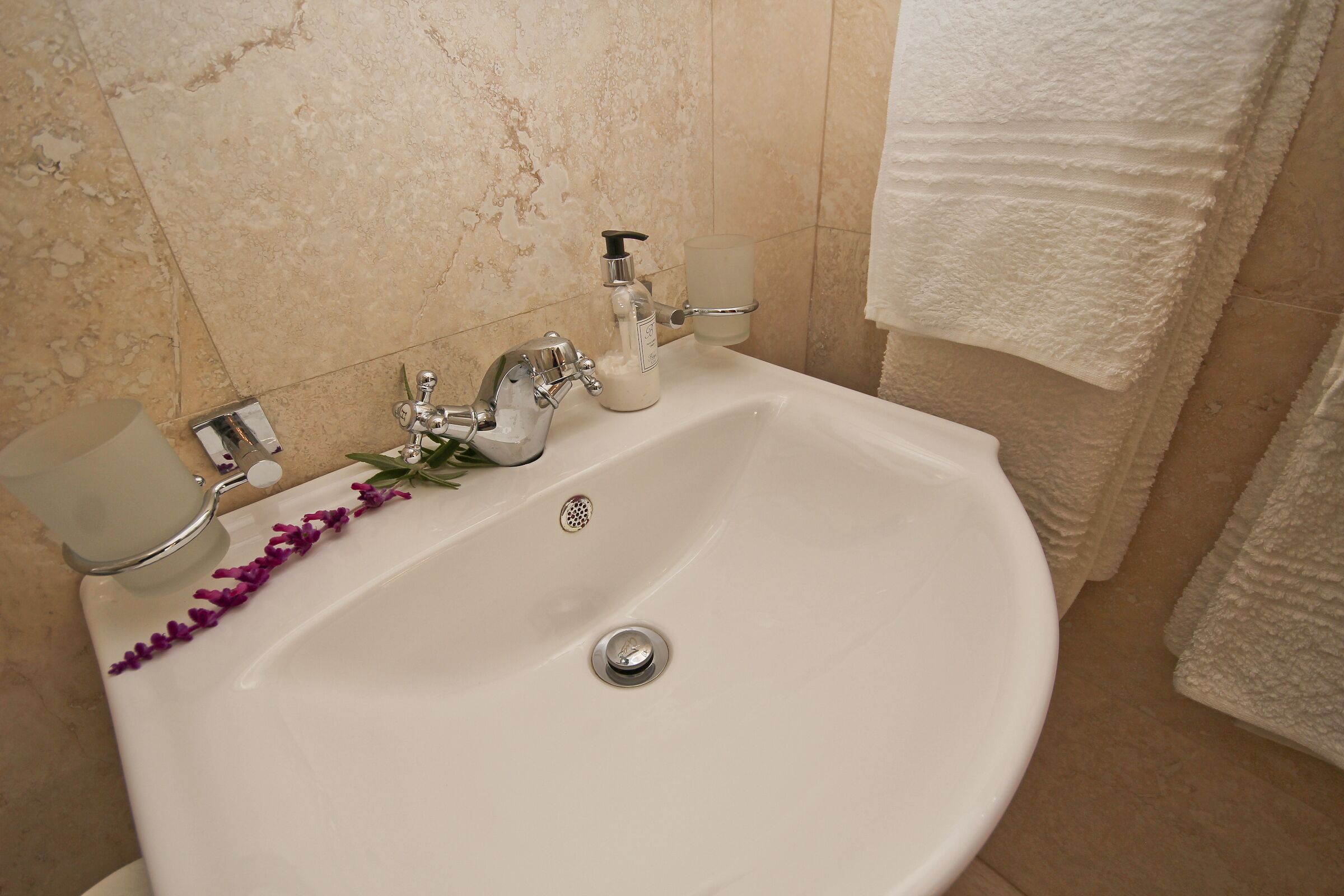 Photo - Beluga of Constantia Guest House