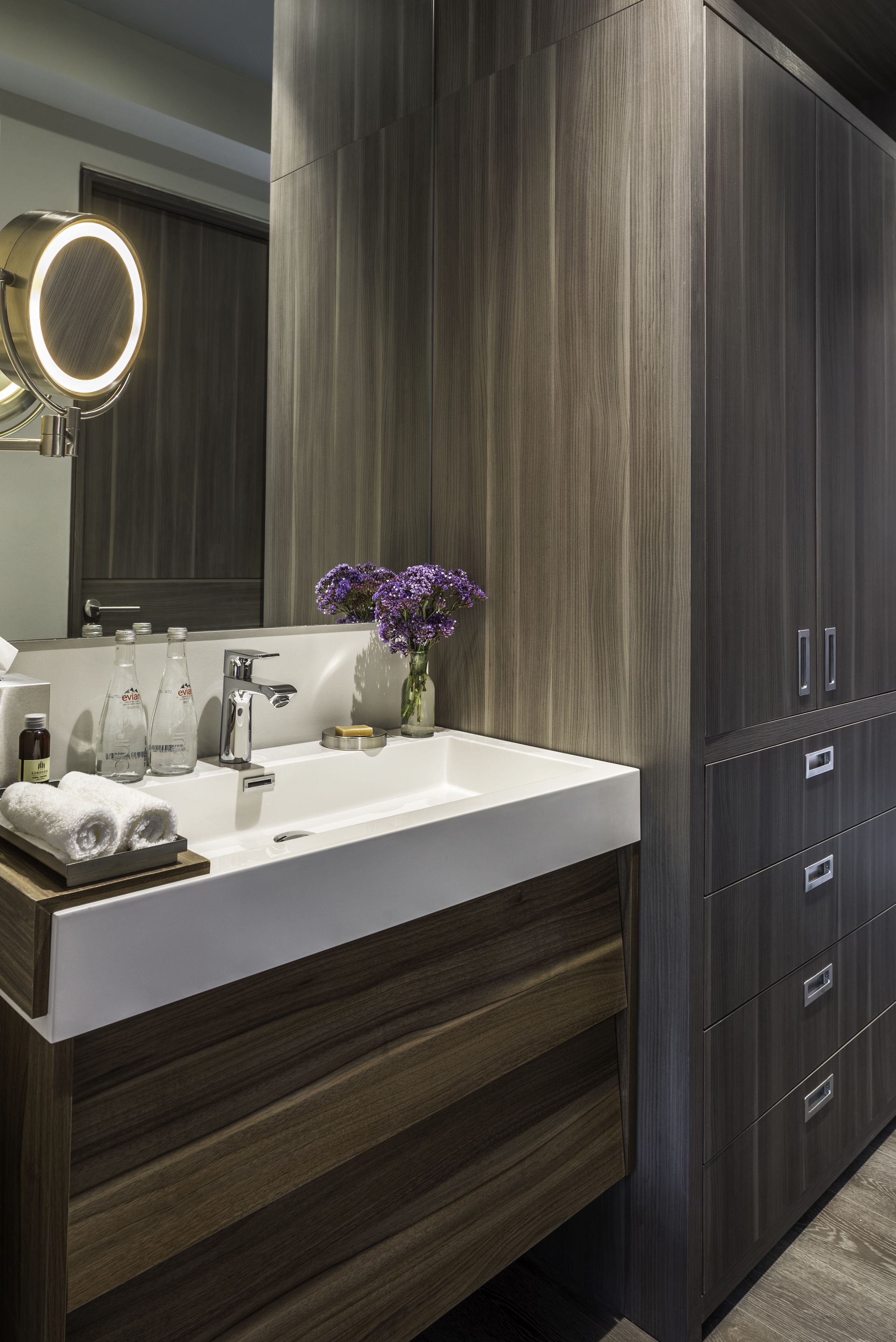 Photo - Mathias Luxury Plus by Viadora