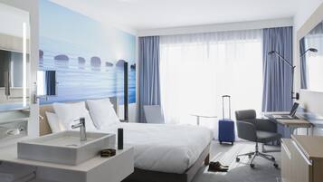 Een minibar, een kluis op de kamer, verduisterende gordijnen