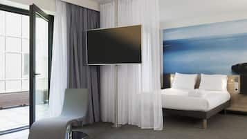 Superior suite, 1 queensize bed met slaapbank | Een minibar, een kluis op de kamer, verduisterende gordijnen