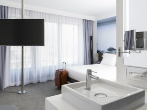 Phòng Superior, 2 giường đơn | Minibar, két bảo mật tại phòng, màn/rèm cản sáng, phòng cách âm 