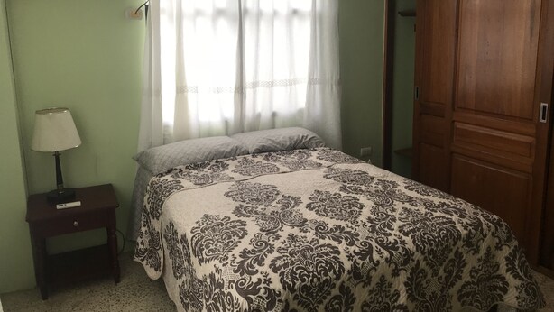 1 bedroom, WiFi (free), individually decorated - Condominio Manta (Manta)