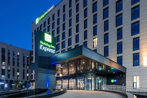 View from property - Holiday Inn Express Astana - Turan (Astana)