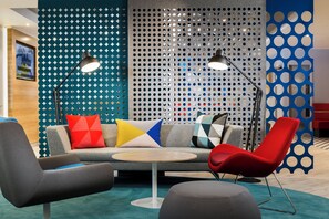 Exterior - Holiday Inn Express Astana - Turan (Astana)