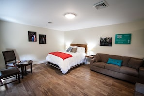 Individually decorated, individually furnished, laptop workspace - The Escape (Lewisburg)