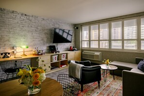 Suite (Master) | Caja fuerte, escritorio, sistema de insonorización