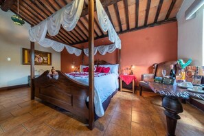 Iron/ironing board, free WiFi