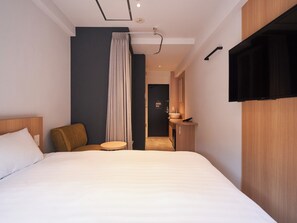 Iron/ironing board, free WiFi, bed sheets - R's FOREST INN (Kawasaki)
