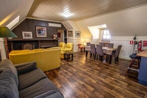 10-cm-Flachbildfernseher mit Kabelempfang