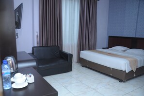 Deluxe Room | Free WiFi