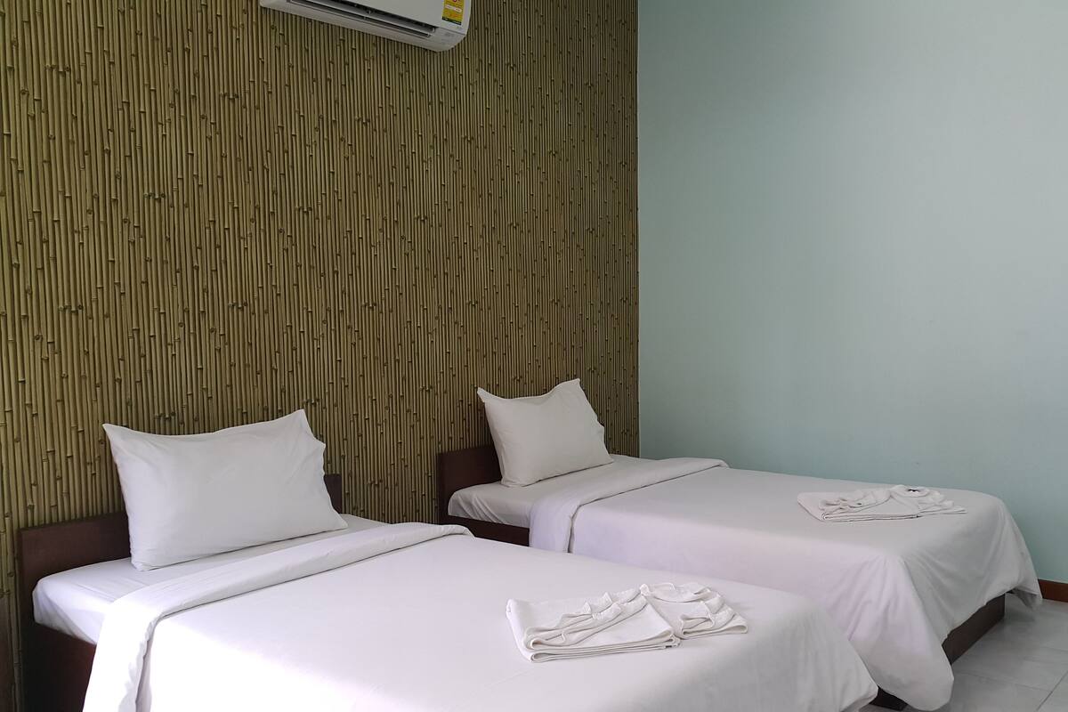 Twin Room  | Työpöytä, lisävuoteet, ilmainen Wi-Fi
