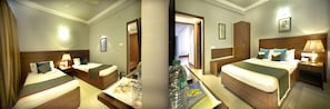 Familien-Suite, 2 Schlafzimmer (AC) | Ausblick vom Zimmer