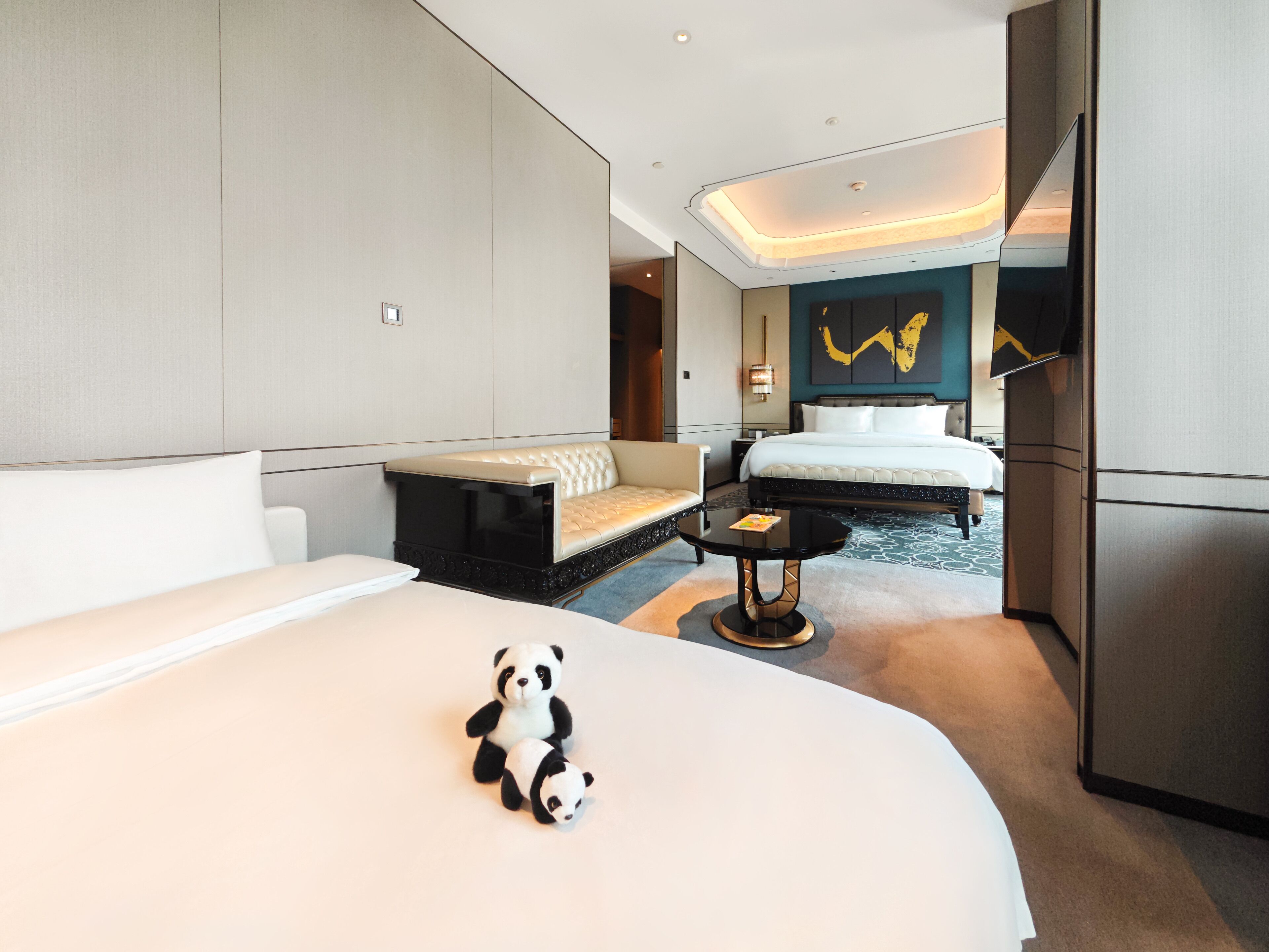 Grand Deluxe King Room with River View | Premium bedding, down comforters, minibar, in-room safe