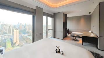 Primier Family Room
