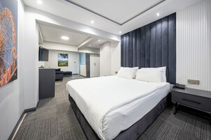 Superior Room | Laptop workspace, free WiFi, bed sheets