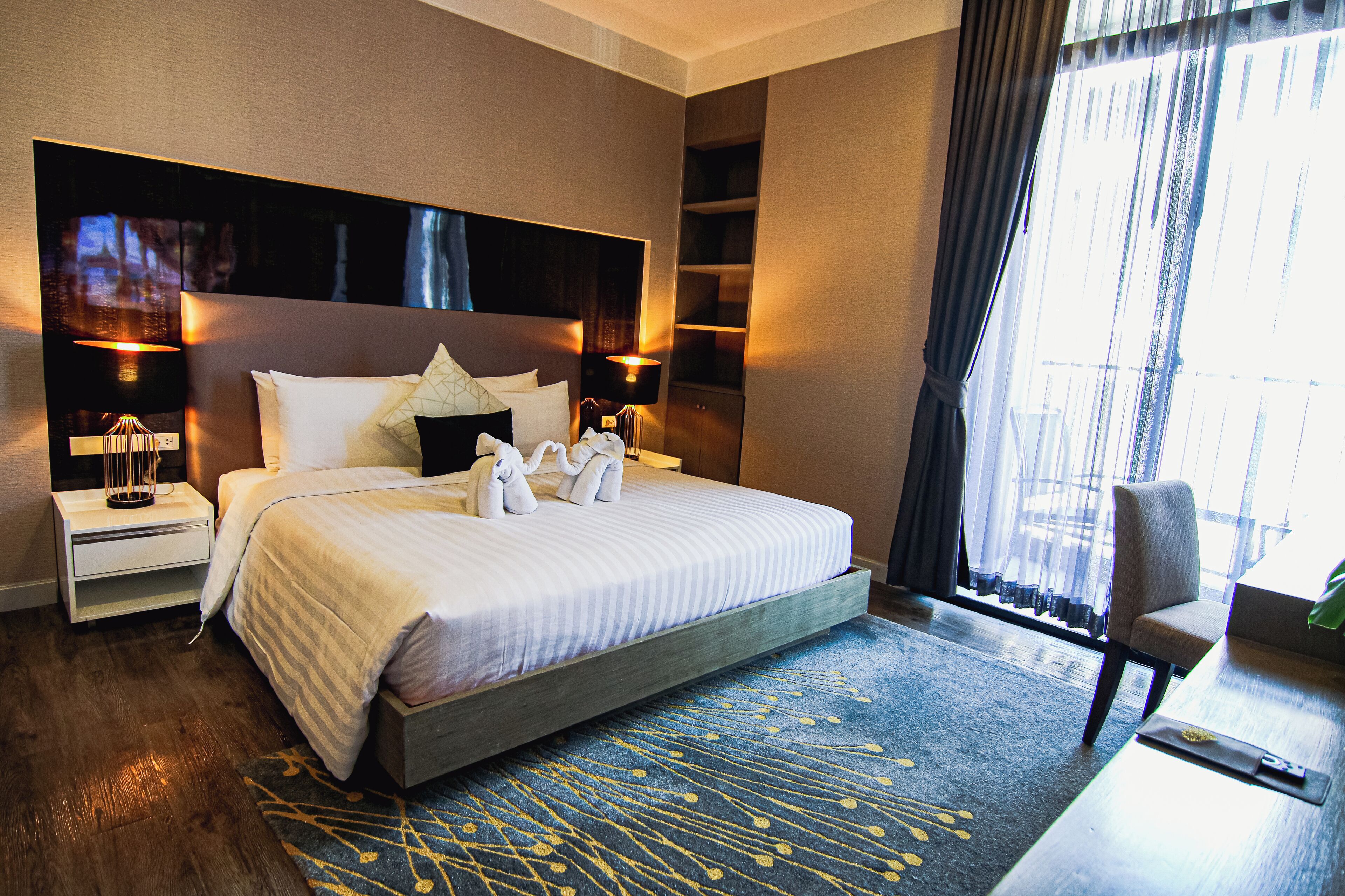 In-room safe, desk, soundproofing, free cots/infant beds