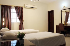 Standard Room | Free WiFi - Sahara Hotel Apartment  (Muscat)