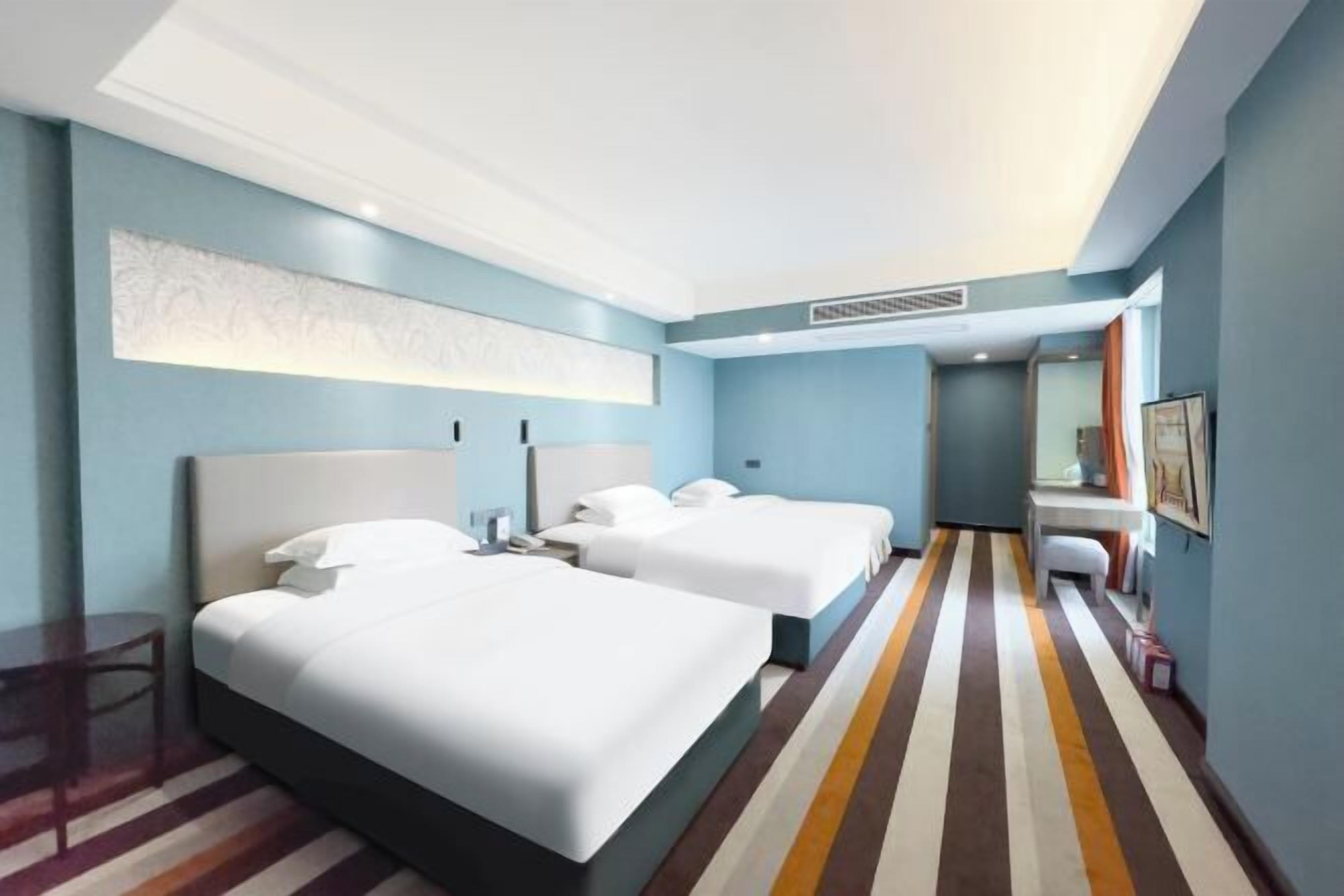 Minibar, in-room safe, desk, blackout curtains