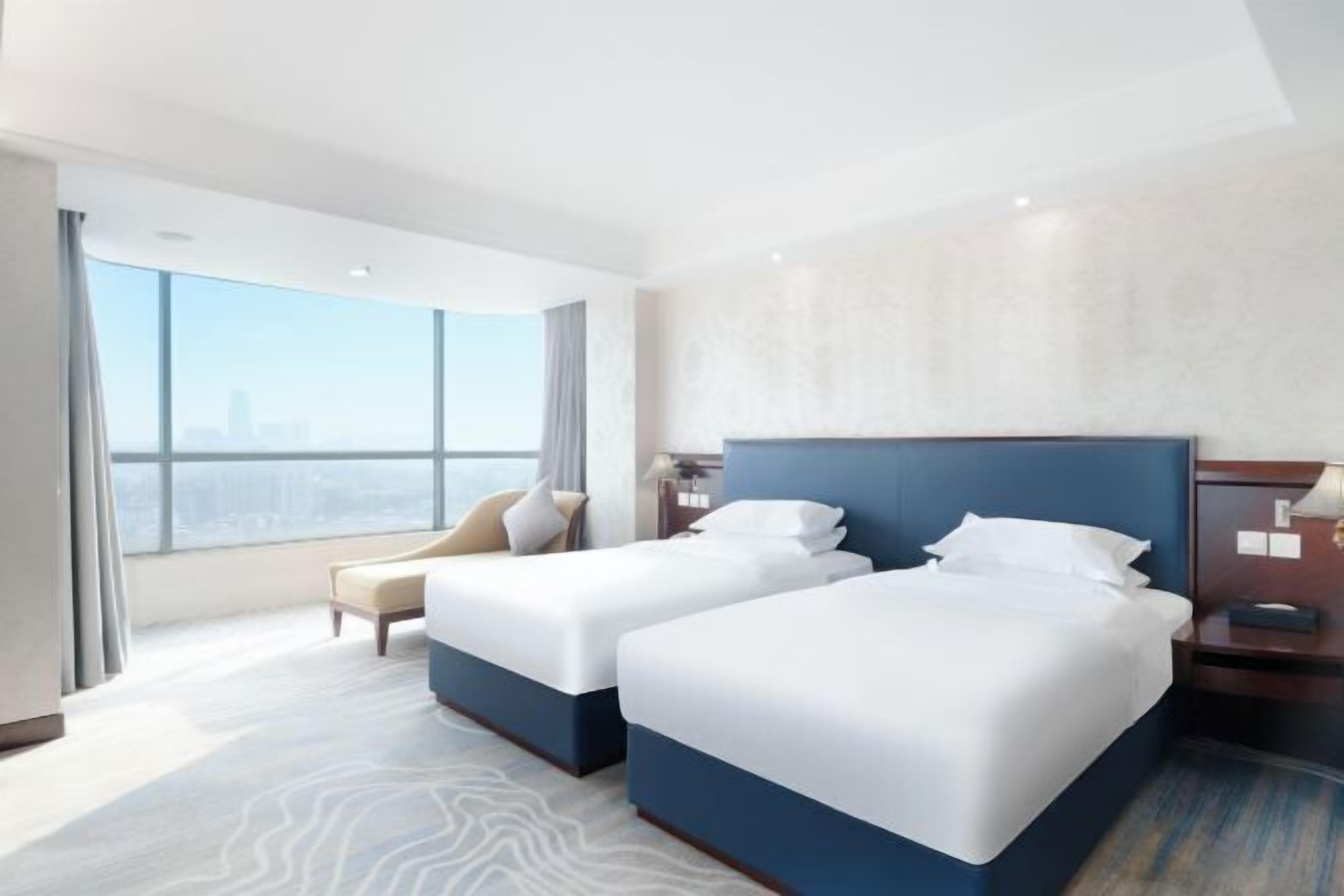 Minibar, in-room safe, desk, blackout curtains