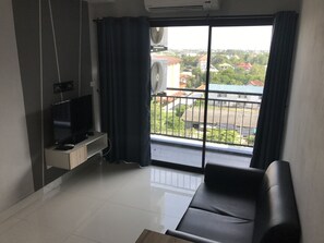 Suite | Living area