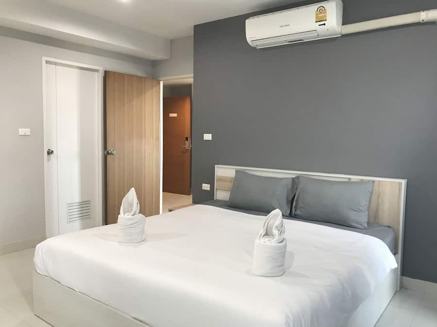 River View Suite | Escrivaninha, cortinas blackout, Wi-Fi de cortesia, roupa de cama