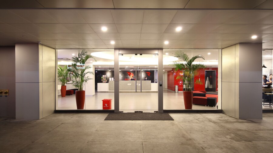 Red Planet Cubao Aurora Boulevard