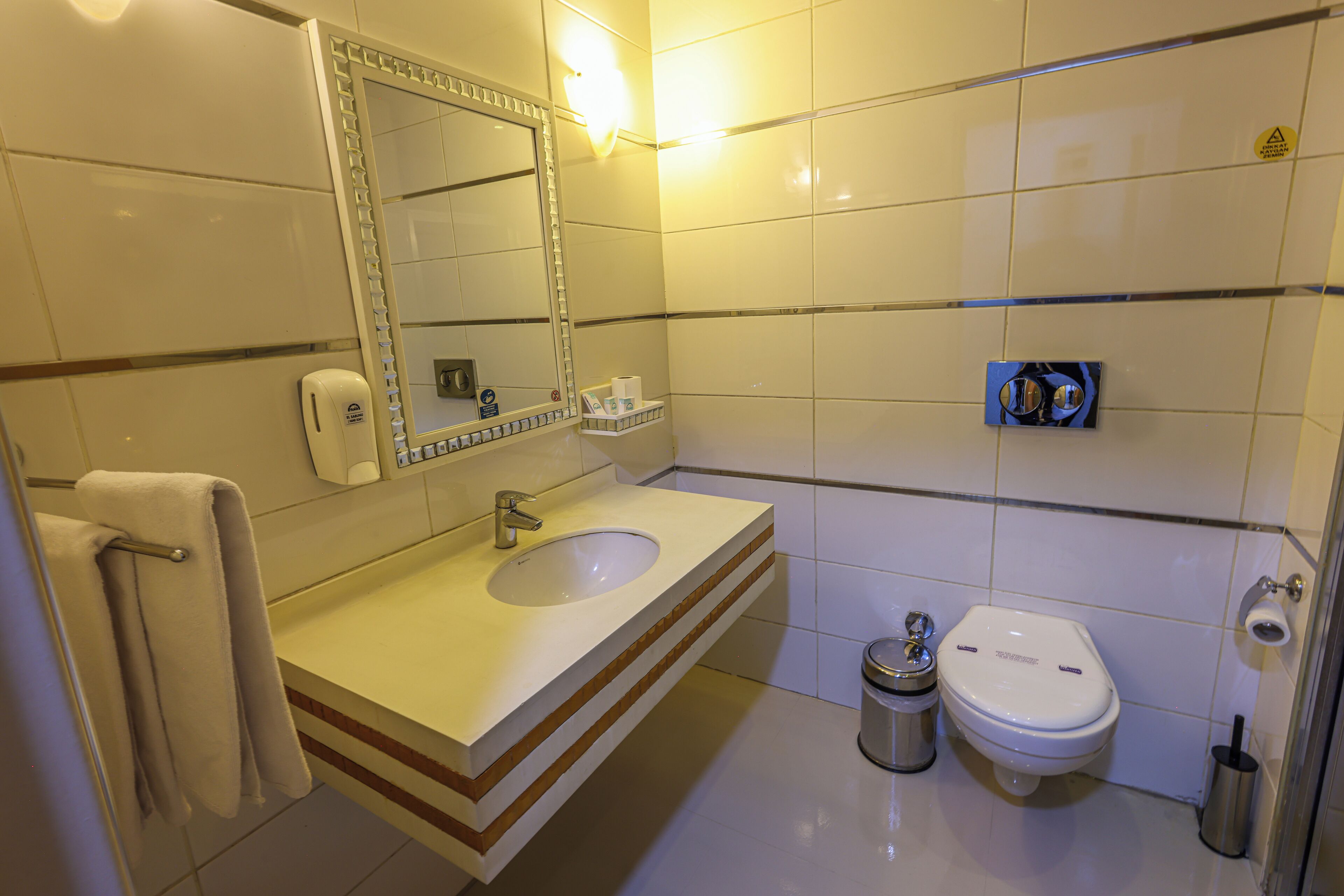 Photo - Hotel Tilmen