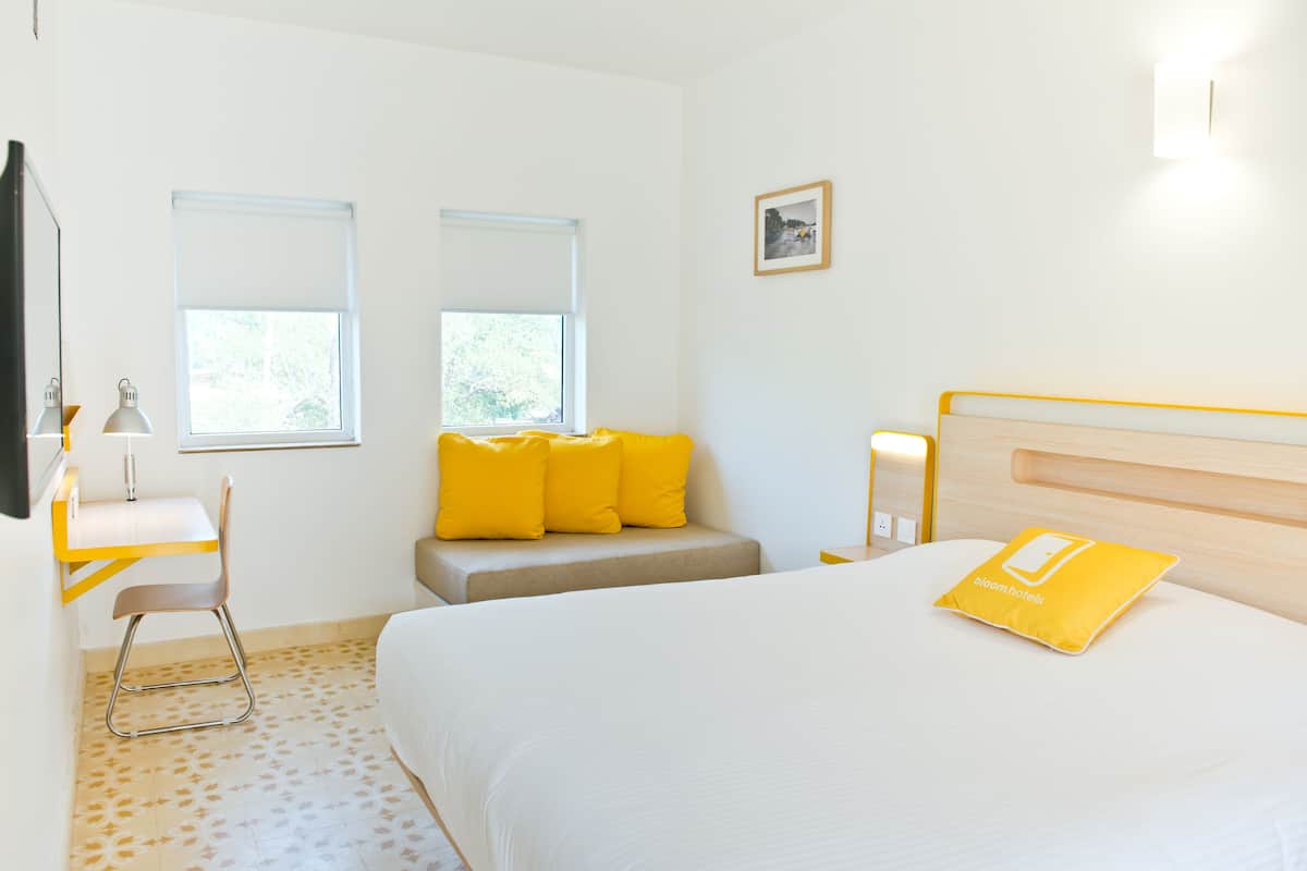 standard room, 1 king bed | room amenity