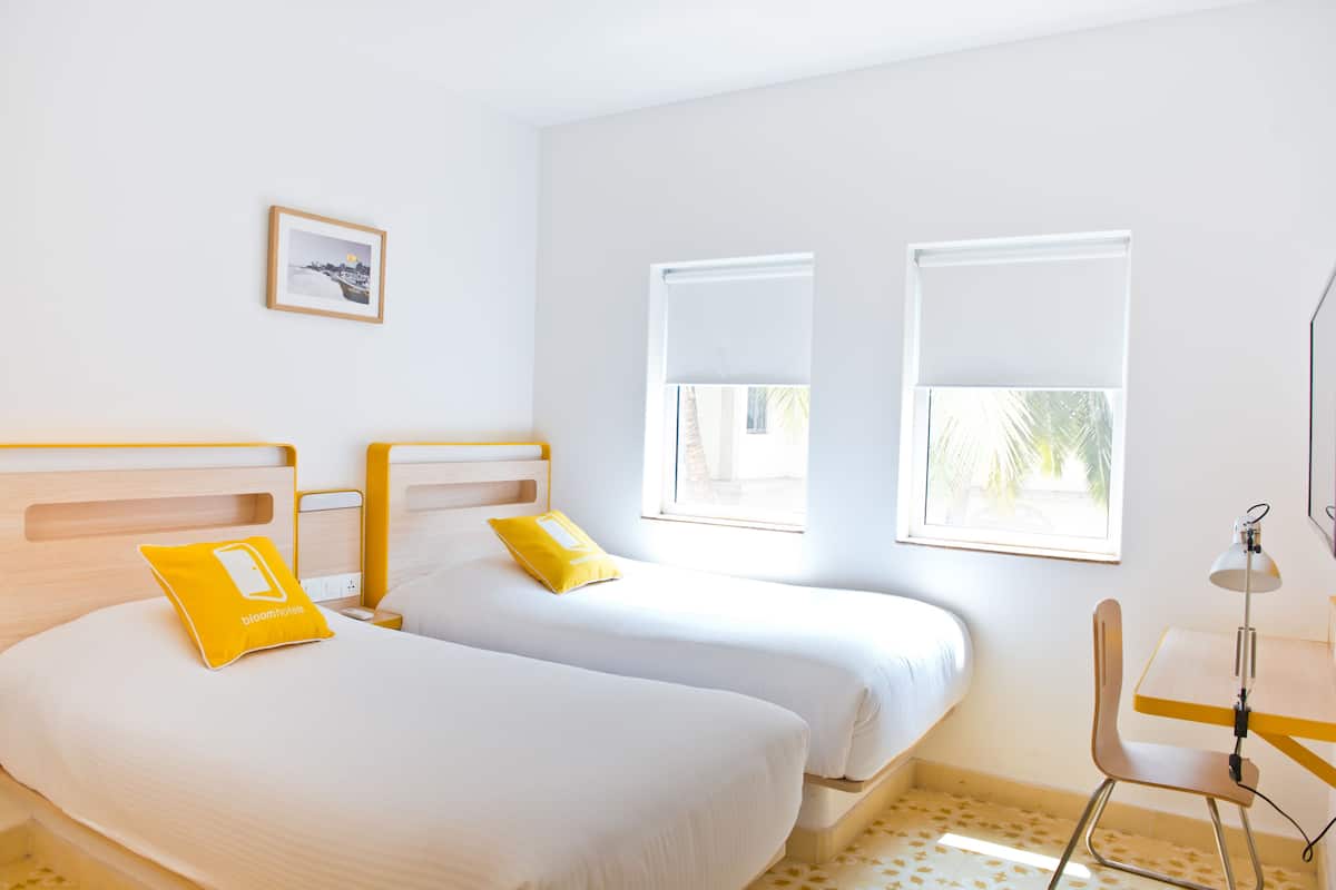 value twin | view from room